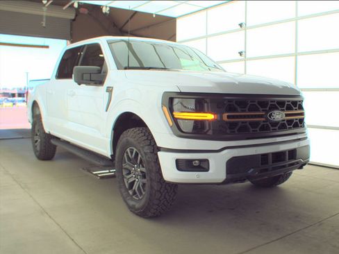 Used 2025 Ford F150 Tremor w/ Mobile Office Package AWD/4WD image 5
