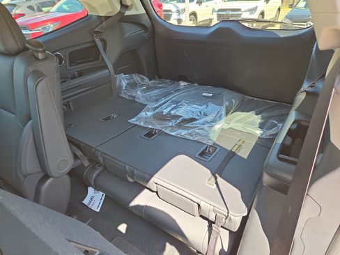 New 2026 Subaru Ascent Limited Bronze image 8