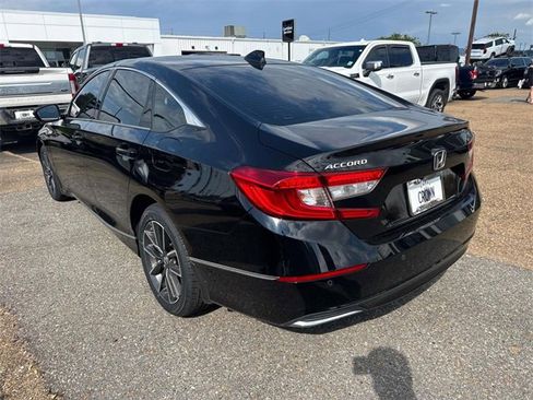 Used 2022 Honda Accord EX-L image 8
