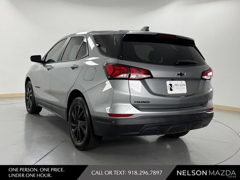 Used 2024 Chevrolet Equinox LS w/ LS Convenience Package FWD image 8