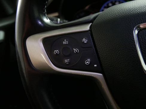 Used 2021 GMC Acadia Denali w/ Trailering Package image 23