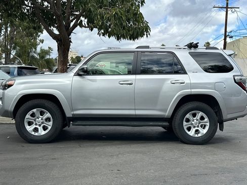 Certified 2024 Toyota 4Runner SR5 image 7