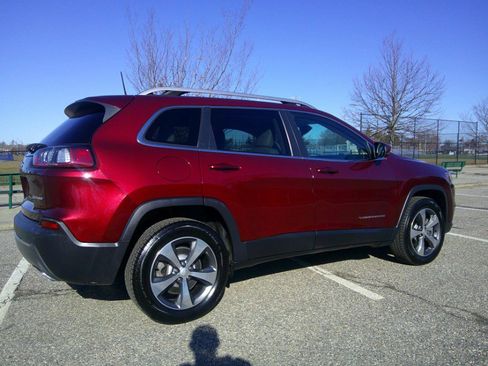 Used 2020 Jeep Cherokee Limited image 37
