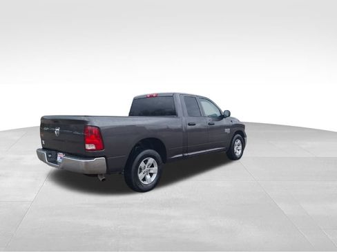 Used 2024 RAM 1500 Classic SLT image 10