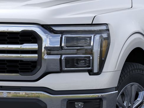 New 2026 Ford F150 Lariat w/ Equipment Group 501A Mid AWD/4WD image 18