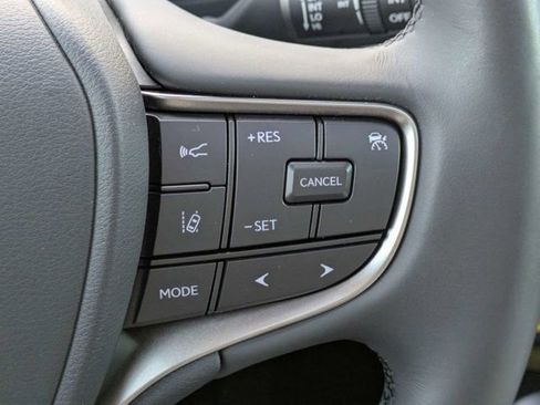 Used 2024 Lexus UX 250h FWD image 26