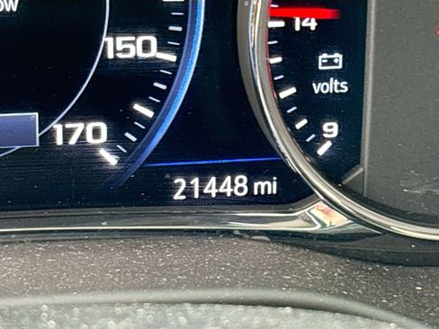 Used 2023 GMC Acadia AT4 w/ Technology Package image 12