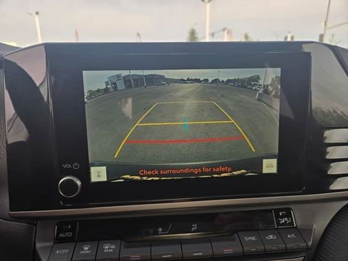 Certified 2025 Toyota Camry SE image 14