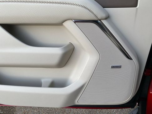 New 2026 GMC Yukon XL Denali w/ Advanced Technology Package image 28