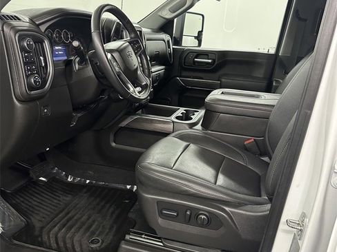 Used 2022 Chevrolet Silverado 2500 LTZ w/ LTZ Plus Package image 11