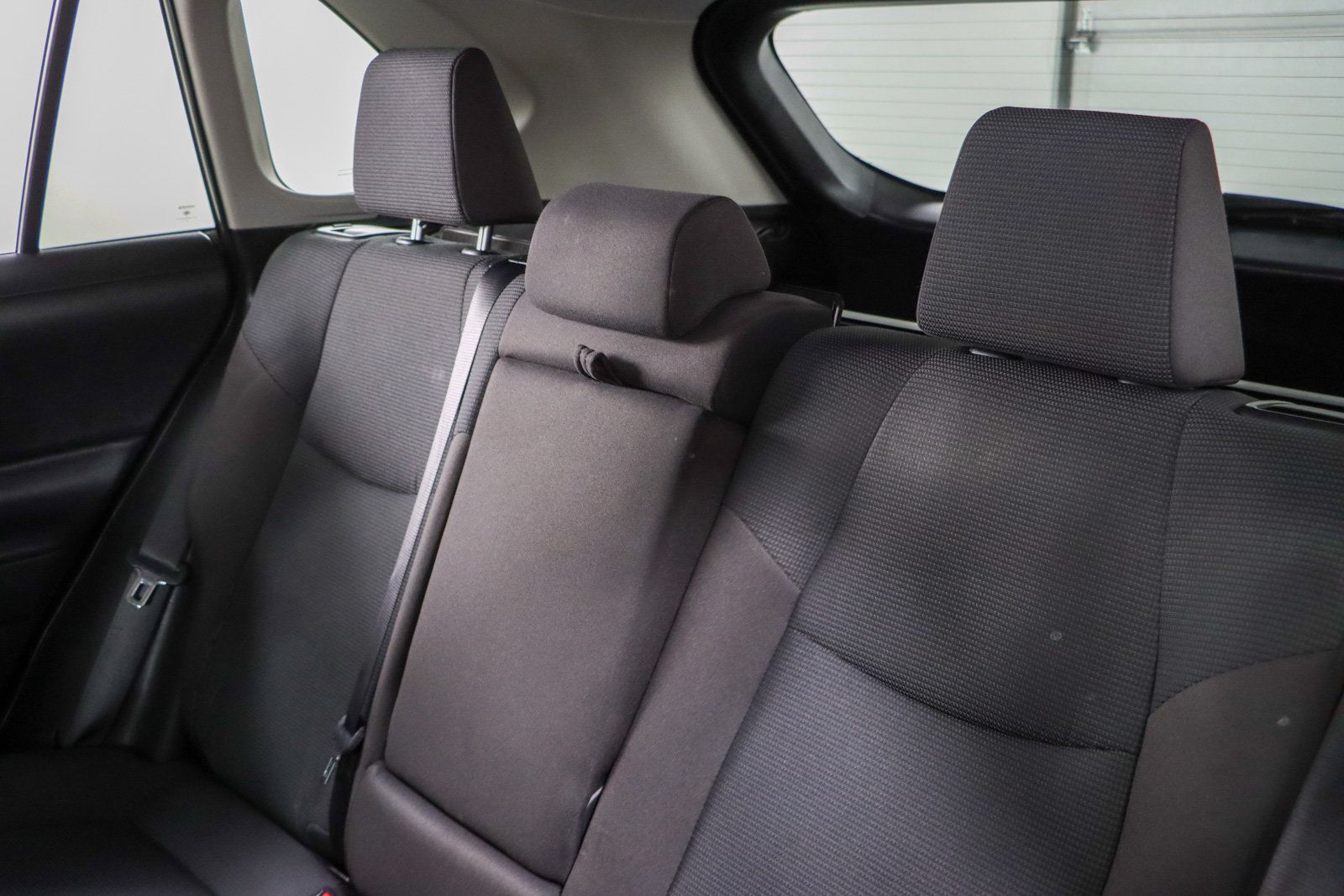 Used 2022 Toyota RAV4 LE AWD/4WD image 24