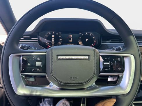 New 2026 Land Rover Range Rover Long Wheelbase SE image 26