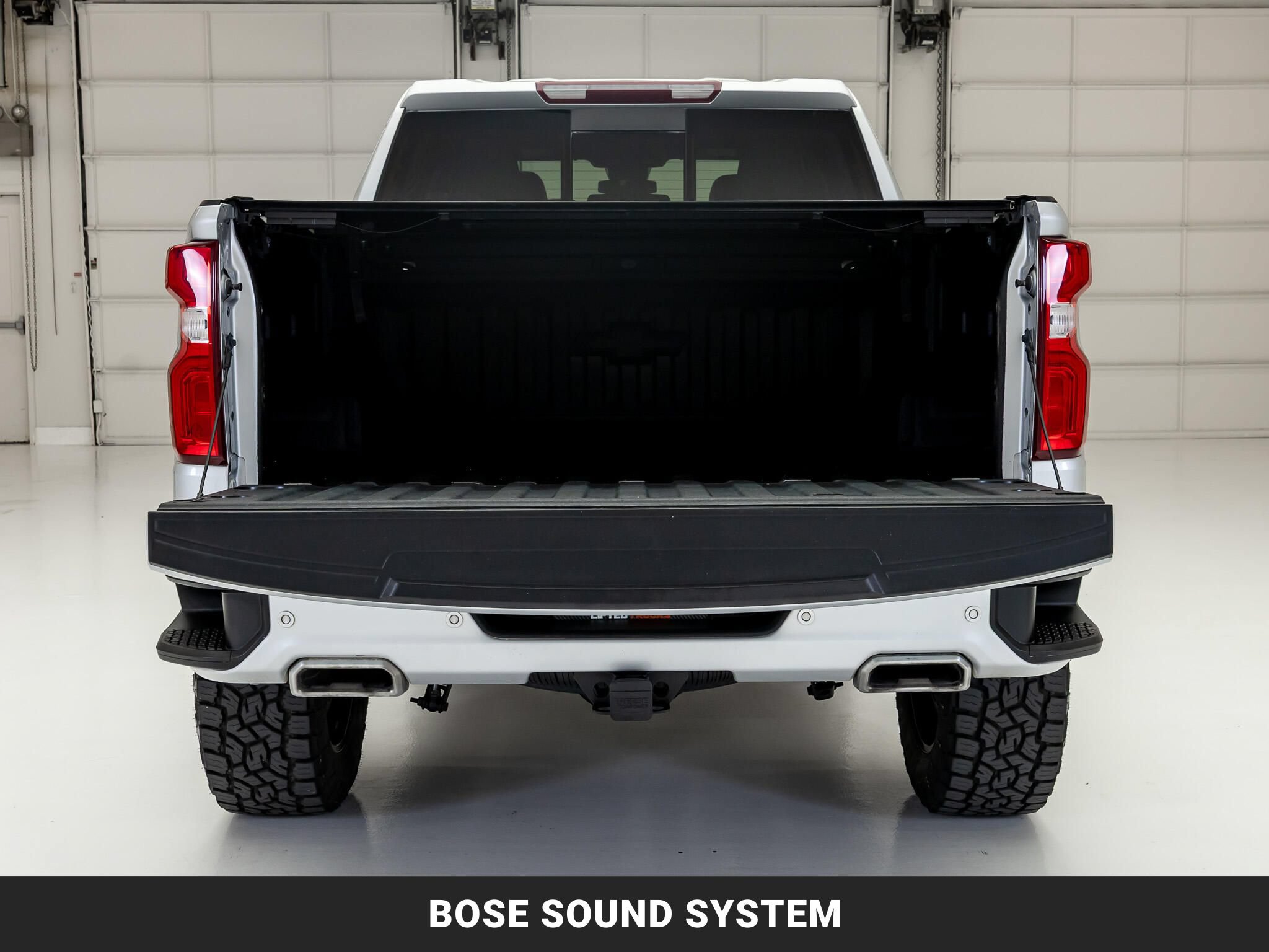 Used 2022 Chevrolet Silverado 1500 RST AWD/4WD image 8