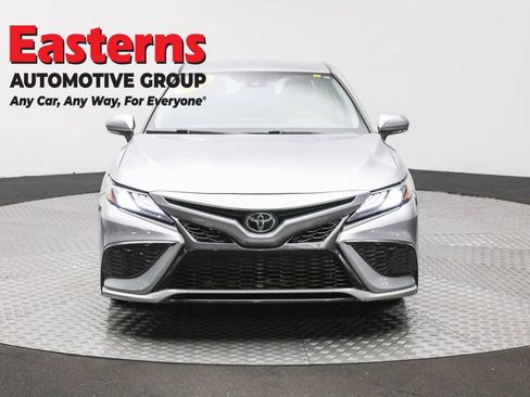 Used 2023 Toyota Camry XSE FWD image 2