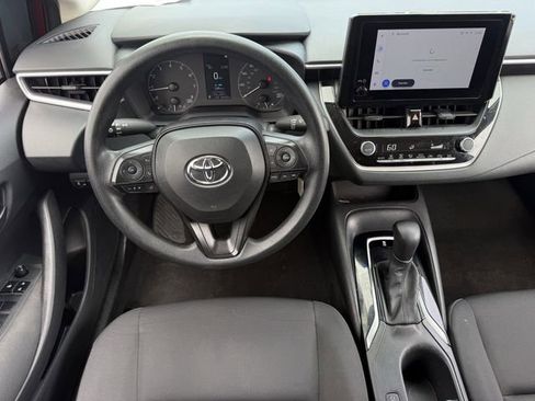 Used 2023 Toyota Corolla LE FWD image 9