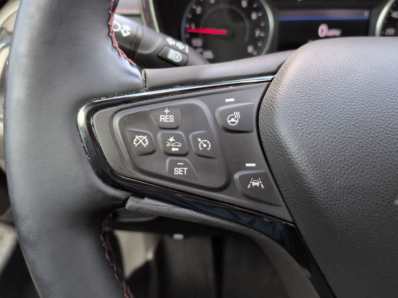 Used 2024 Chevrolet Equinox RS AWD/4WD image 24