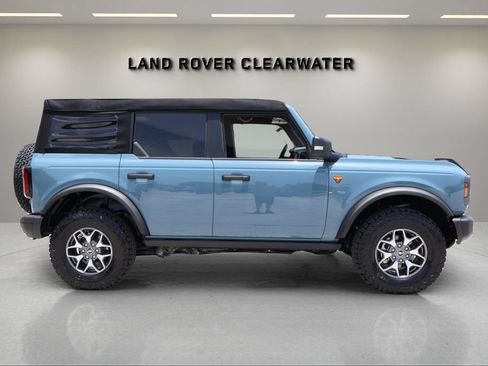 Used 2023 Ford Bronco Badlands AWD/4WD image 6