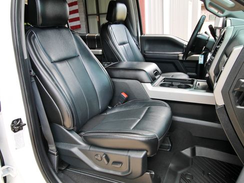 Used 2020 Ford F350 Lariat w/ Lariat Value Package AWD/4WD image 40