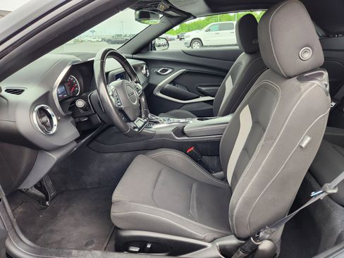Used 2023 Chevrolet Camaro LT RWD image 12