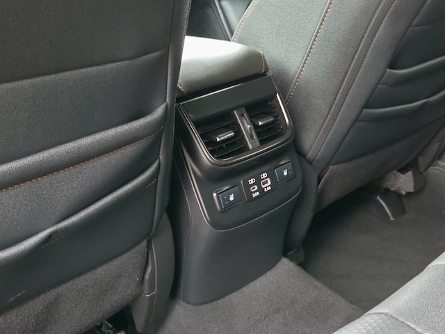 Used 2024 Subaru Outback Wilderness AWD/4WD image 12