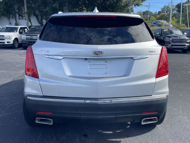Used 2017 Cadillac XT5 Luxury w/ Driver Awareness Package FWD image 6