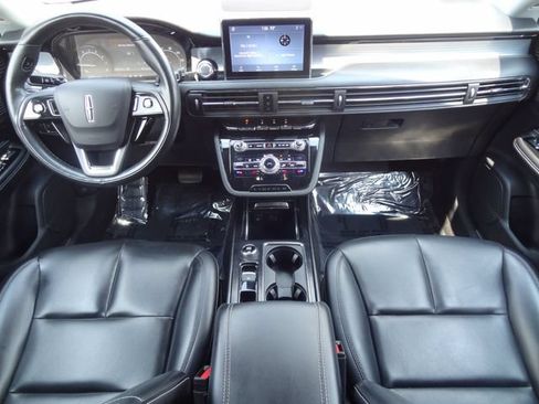 Used 2020 Lincoln Corsair FWD image 11