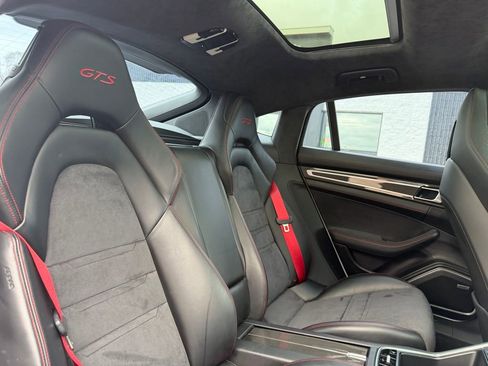 Used 2019 Porsche Panamera GTS w/ Premium Package Plus image 30