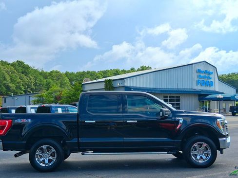 Used 2022 Ford F150 XLT w/ Equipment Group 302A High AWD/4WD image 6