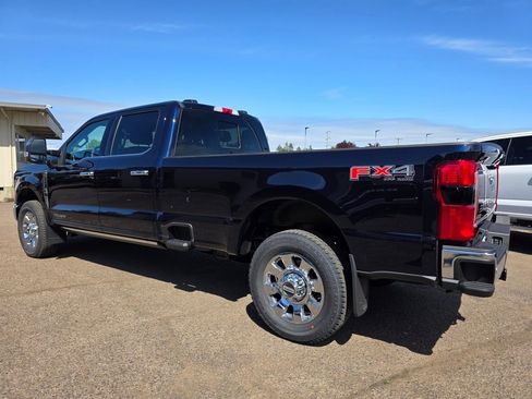 New 2025 Ford F350 Lariat w/ Lariat Ultimate Package image 31