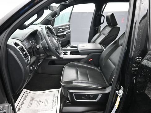 Used 2023 RAM 1500 Laramie AWD/4WD image 11