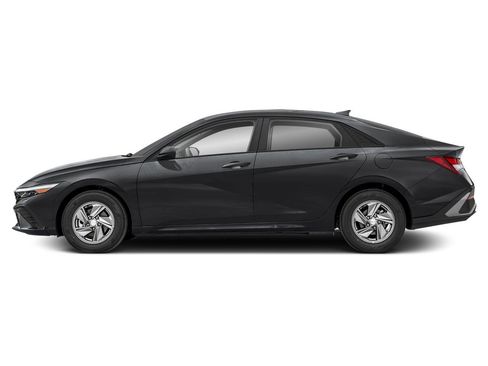 New 2025 Hyundai Elantra SE image 19