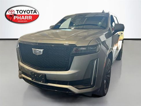 Used 2023 Cadillac Escalade Sport Platinum w/ LPO, ONYX Package image 1