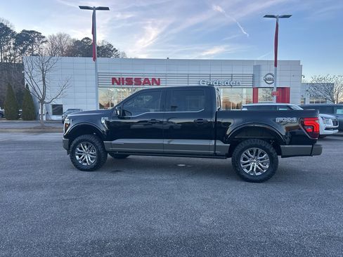 Used 2025 Ford F150 King Ranch w/ FX4 Off-Road Package image 6