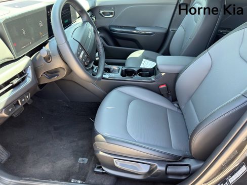 New 2026 Kia K4 EX FWD image 9