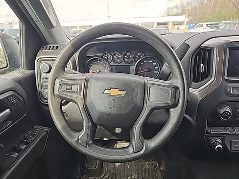 Used 2021 Chevrolet Silverado 1500 Custom image 5