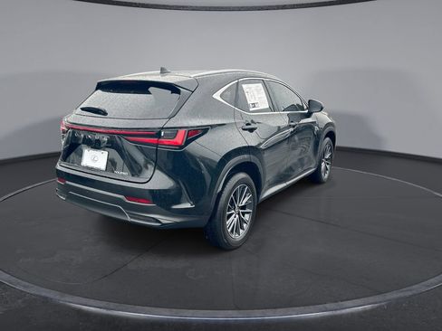 Used 2025 Lexus NX 250 FWD w/ Accessory Package (Z1) image 11