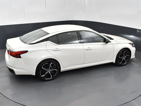 New 2025 Nissan Altima 2.5 SR image 50