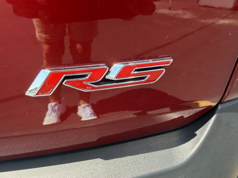 Used 2023 Chevrolet Traverse RS AWD/4WD image 8