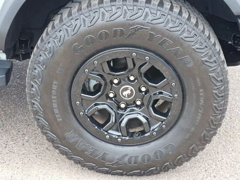 Used 2022 Ford Bronco Wildtrak AWD/4WD image 27