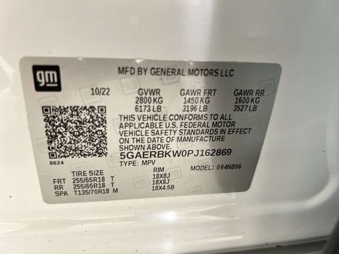 Certified 2023 Buick Enclave Essence FWD image 30