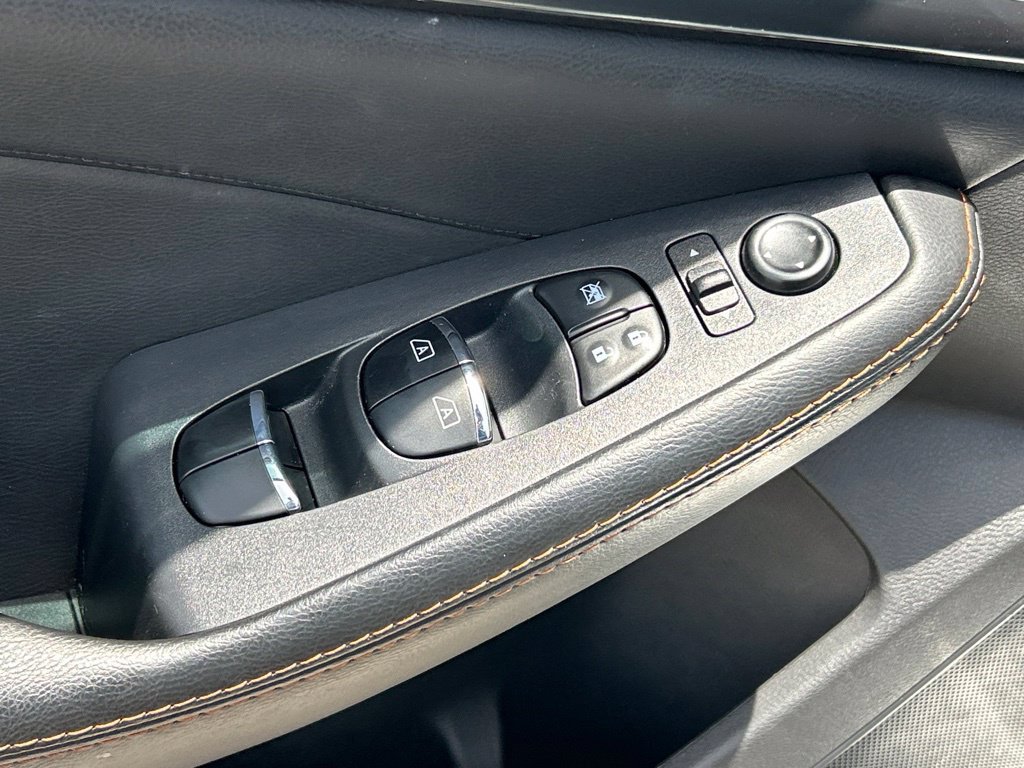 Certified 2023 Nissan Maxima SR w/ Sport Mat Group FWD image 21