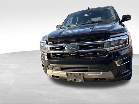 Used 2022 Ford Expedition Max Limited image 33