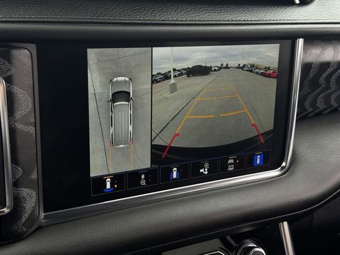 Used 2023 GMC Yukon Denali w/ Max Trailering Package image 18