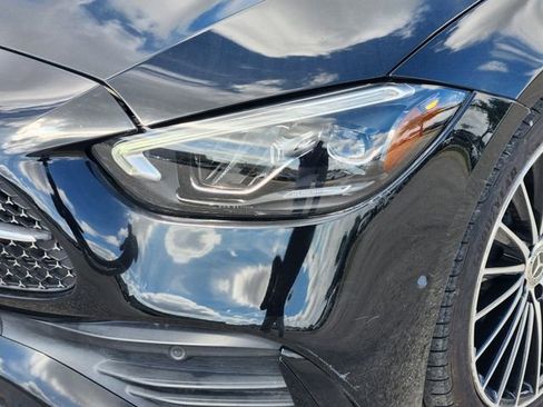 Used 2023 Mercedes-Benz C 300 Sedan image 6