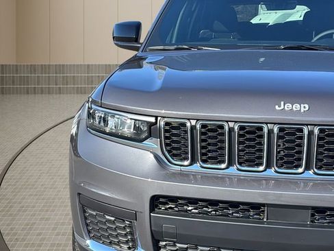 New 2026 Jeep Grand Cherokee L Laredo image 10