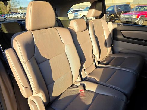 Used 2012 Honda Odyssey EX-L image 33