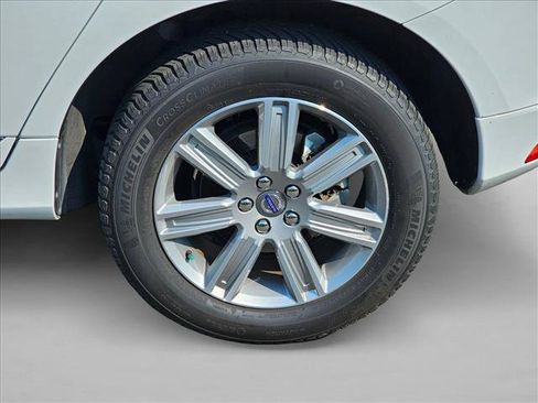 Used 2016 Volvo XC60 T5 Platinum AWD/4WD image 9