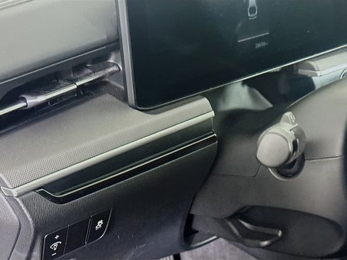 Used 2025 Kia K5 LXS image 17