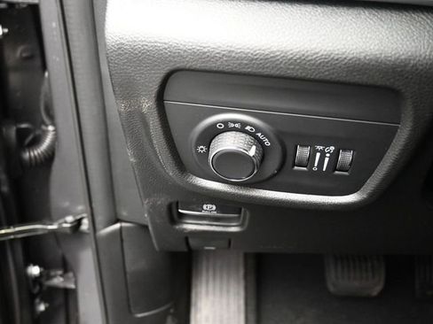 New 2026 Jeep Grand Cherokee Laredo AWD/4WD image 15