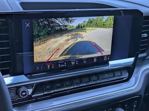 New 2026 Chevrolet Silverado 1500 High Country AWD/4WD image 21